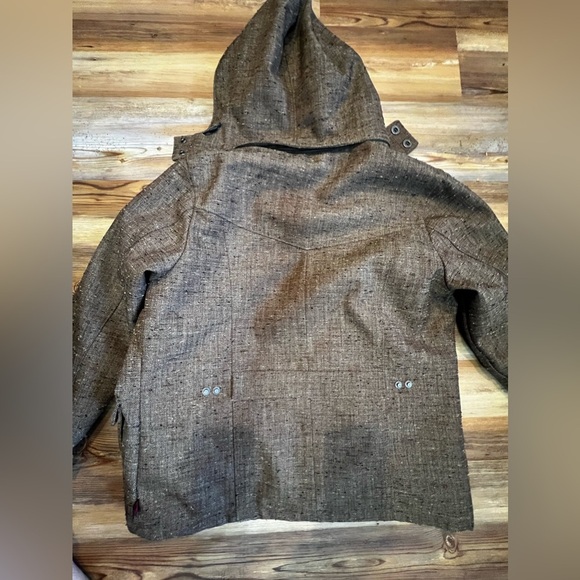 Like New! Woolrich Fur Lined Winter/Ski Jacket - Picture 3 of 6